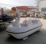 脚踏船如何划桨才会更轻松?